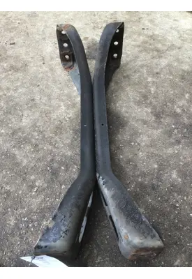 INTERNATIONAL PROSTAR 724 Crossmembers