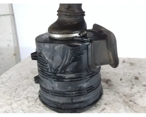 INTERNATIONAL PROSTAR AIR CLEANER