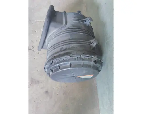 INTERNATIONAL PROSTAR AIR CLEANER