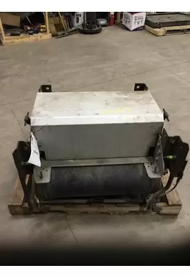 INTERNATIONAL PROSTAR BATTERY BOX