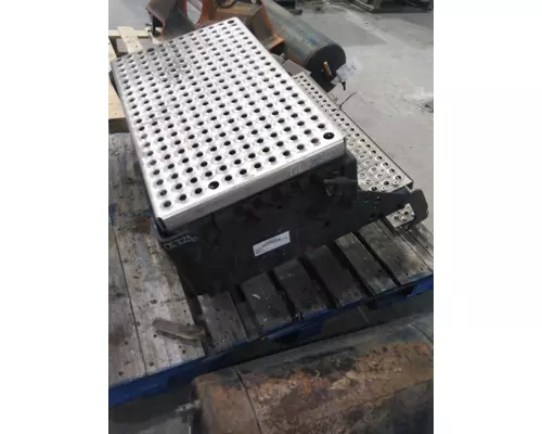 INTERNATIONAL PROSTAR BATTERY BOX
