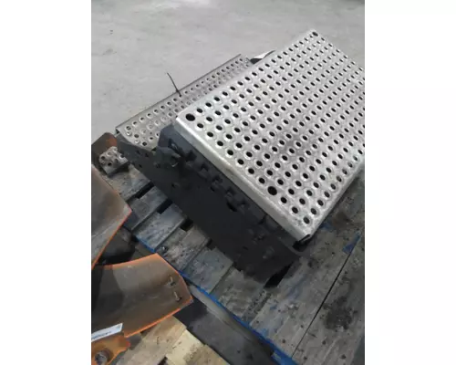 INTERNATIONAL PROSTAR BATTERY BOX