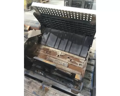 INTERNATIONAL PROSTAR BATTERY BOX