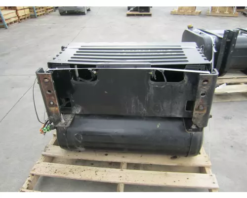 INTERNATIONAL PROSTAR BATTERY BOX