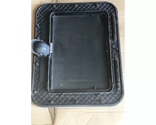 INTERNATIONAL PROSTAR Back Glass
