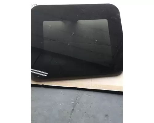 INTERNATIONAL PROSTAR Back Glass