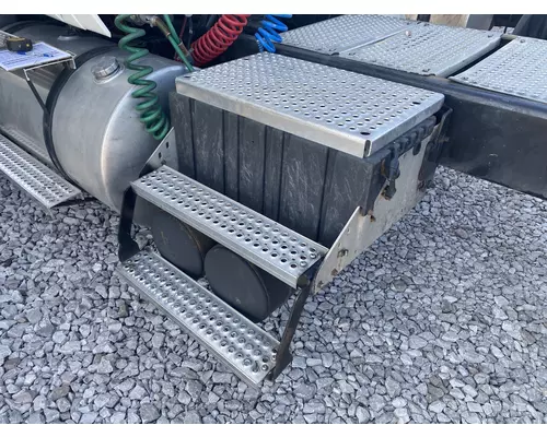 INTERNATIONAL PROSTAR Battery BoxTray