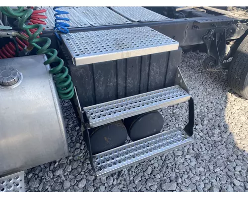 INTERNATIONAL PROSTAR Battery BoxTray