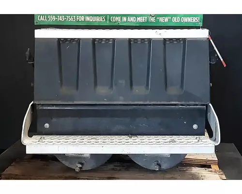 INTERNATIONAL PROSTAR Battery BoxTray