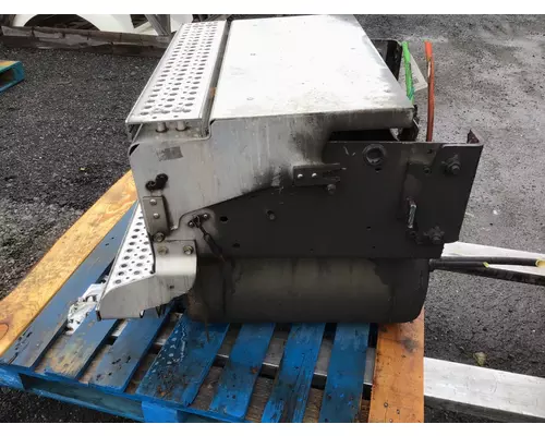 INTERNATIONAL PROSTAR Battery Box