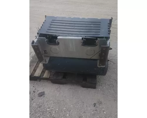 INTERNATIONAL PROSTAR Battery Box