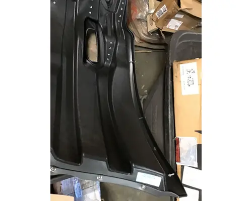 INTERNATIONAL PROSTAR Body Parts, Misc.