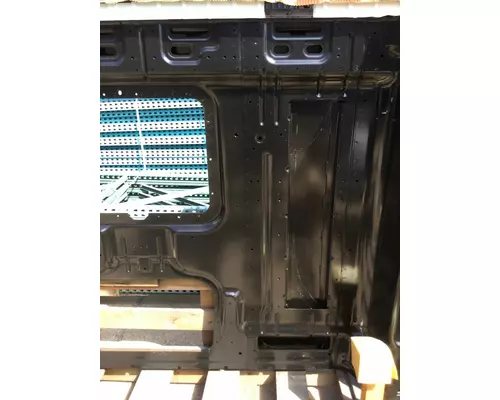 INTERNATIONAL PROSTAR Body Parts, Misc.