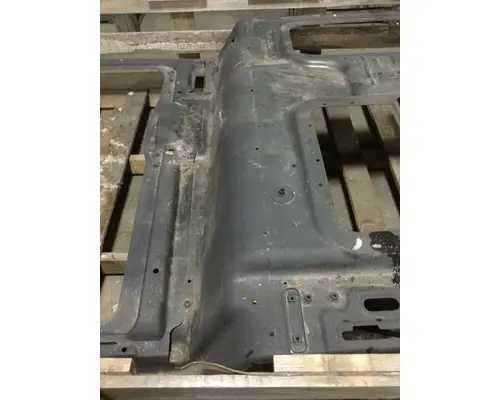 INTERNATIONAL PROSTAR Body Parts, Misc.