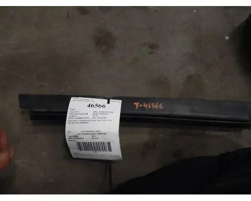 INTERNATIONAL PROSTAR Body Parts, Misc.