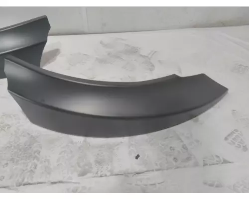 INTERNATIONAL PROSTAR Bumper Assembly, Front