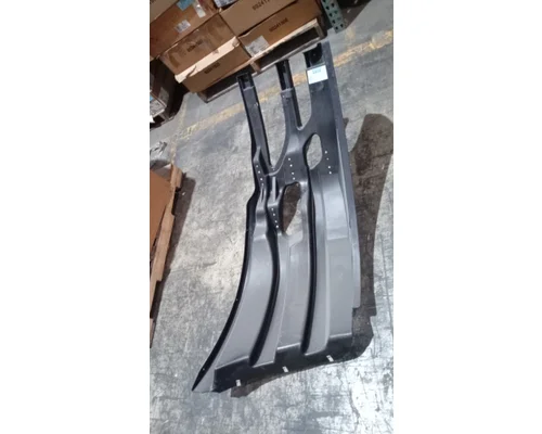 INTERNATIONAL PROSTAR Bumper Assembly, Front