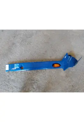 INTERNATIONAL PROSTAR CAB SKIRT FILLER PANEL