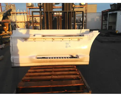 INTERNATIONAL PROSTAR CAB SKIRTSIDE FAIRING