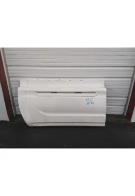 INTERNATIONAL PROSTAR CAB SKIRT/SIDE FAIRING