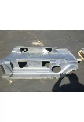 INTERNATIONAL PROSTAR CAB SKIRT/SIDE FAIRING