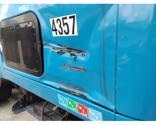 INTERNATIONAL PROSTAR CAB