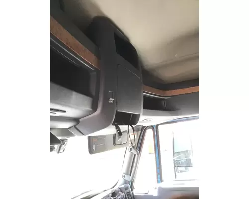 INTERNATIONAL PROSTAR Cab