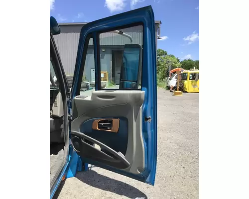 INTERNATIONAL PROSTAR Cab