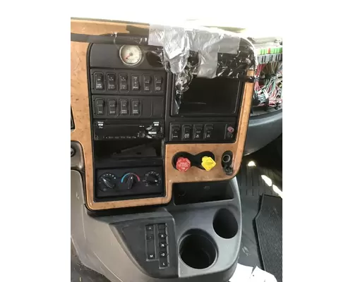 INTERNATIONAL PROSTAR Cab