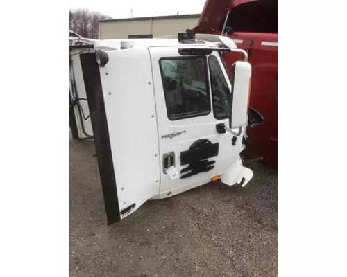 INTERNATIONAL PROSTAR Cab