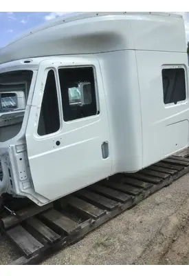 INTERNATIONAL PROSTAR Cab