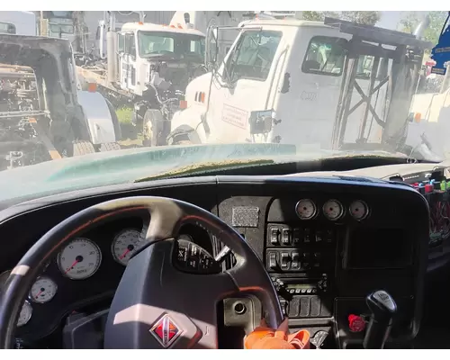 INTERNATIONAL PROSTAR Cab