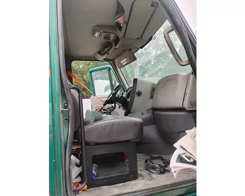 INTERNATIONAL PROSTAR Cab