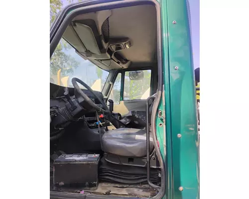 INTERNATIONAL PROSTAR Cab