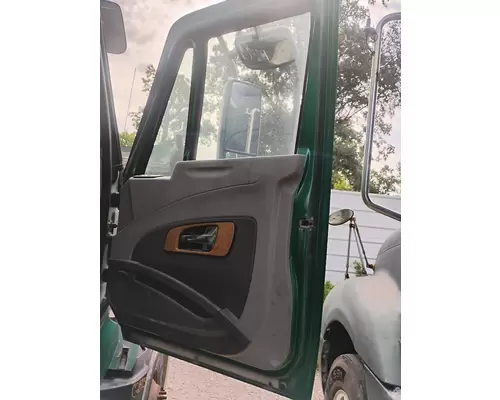 INTERNATIONAL PROSTAR Cab