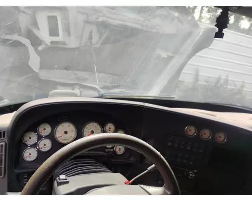 INTERNATIONAL PROSTAR Cab