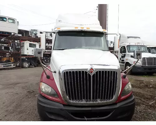 INTERNATIONAL PROSTAR Complete Vehicle