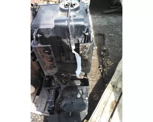 INTERNATIONAL PROSTAR DEF TANK