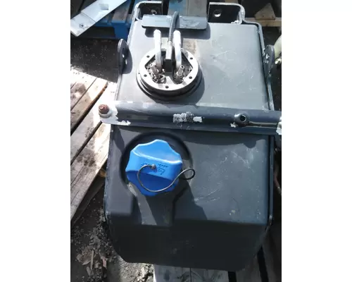 INTERNATIONAL PROSTAR DEF TANK