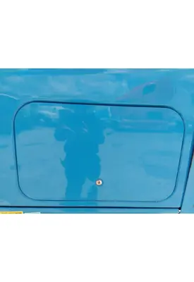 INTERNATIONAL PROSTAR DOOR, COMPARTMENT