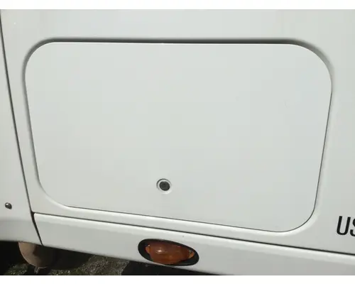 INTERNATIONAL PROSTAR DOOR, COMPARTMENT
