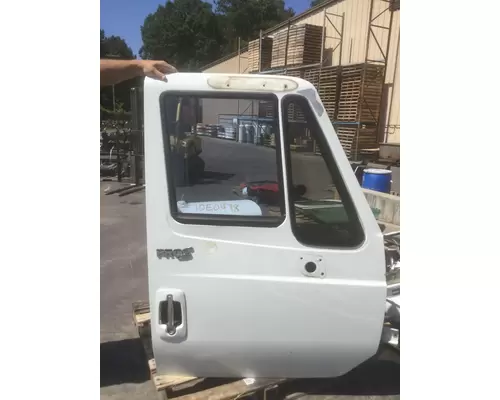 INTERNATIONAL PROSTAR DOOR ASSEMBLY, FRONT