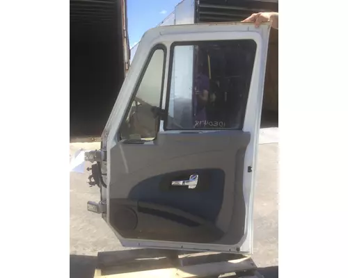 INTERNATIONAL PROSTAR DOOR ASSEMBLY, FRONT