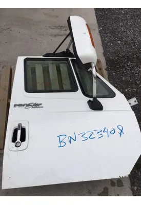 INTERNATIONAL PROSTAR DOOR-FRONT