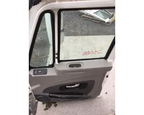 INTERNATIONAL PROSTAR DOOR-FRONT