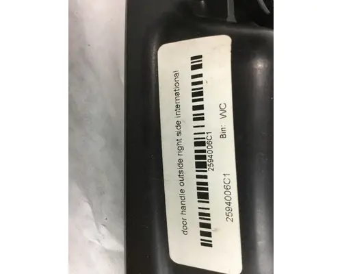INTERNATIONAL PROSTAR DOOR HANDLE