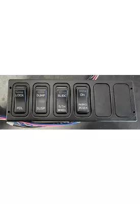 INTERNATIONAL PROSTAR Dash / Console Switch