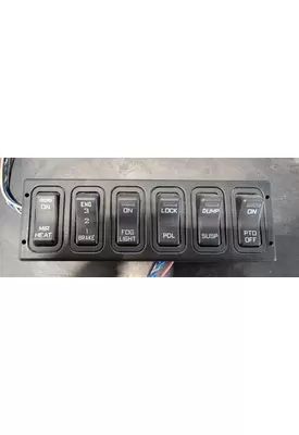 INTERNATIONAL PROSTAR Dash / Console Switch