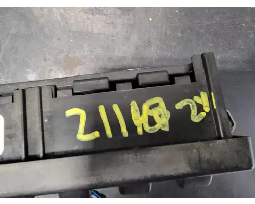 INTERNATIONAL PROSTAR Dash  Console Switch