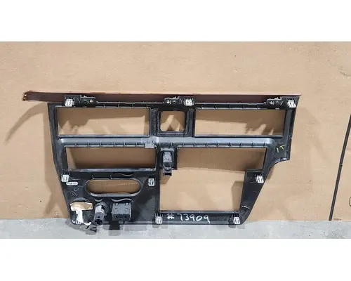 INTERNATIONAL PROSTAR Dash  Console Switch